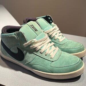 Nike air teal turquoise mint